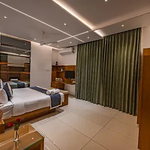 Resort S R Premium