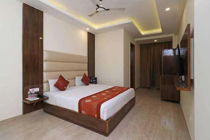 Hotel O Tourist Plaza New Delhi