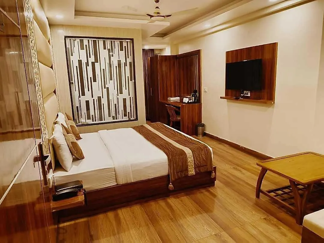 Hotel O Tourist Plaza New Delhi
