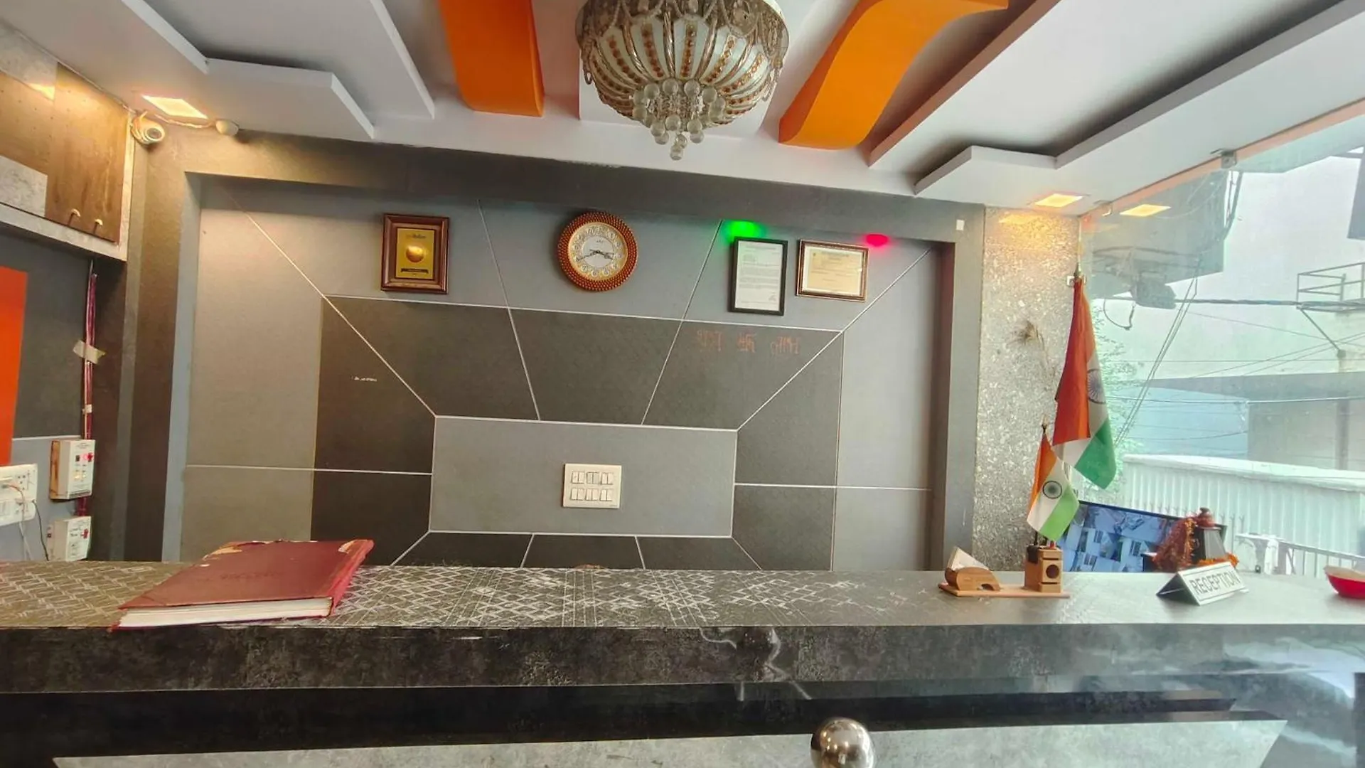 Hotel O Tourist Plaza New Delhi 3*,